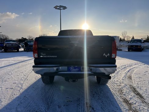 Used 2007 Chevrolet Silverado 3500 LT w/ Heavy-Duty Power Package image 7