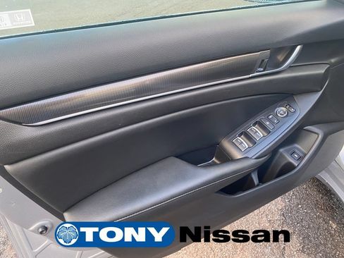 Used 2022 Honda Accord Sport image 13