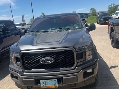 Used 2018 Ford F150 XLT w/ Equipment Group 302A Luxury AWD/4WD image 12