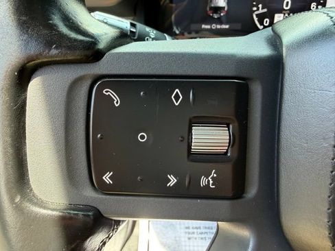 Used 2021 Land Rover Defender 110 X AWD/4WD image 16