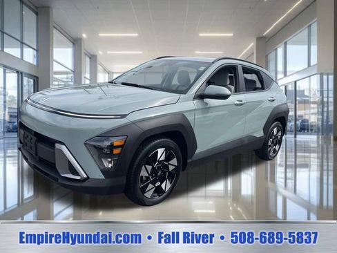Used 2025 Hyundai Kona SEL FWD image 1