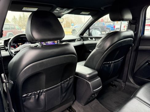 Used 2023 Kia K5 GT-Line image 18