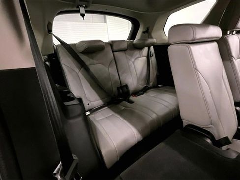 Used 2023 Honda Pilot EX-L image 28