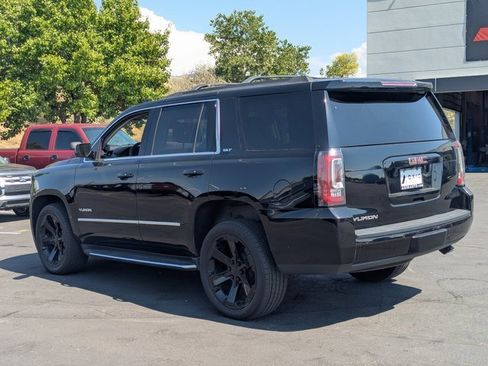 Used 2018 GMC Yukon SLT w/ Premium Edition image 6