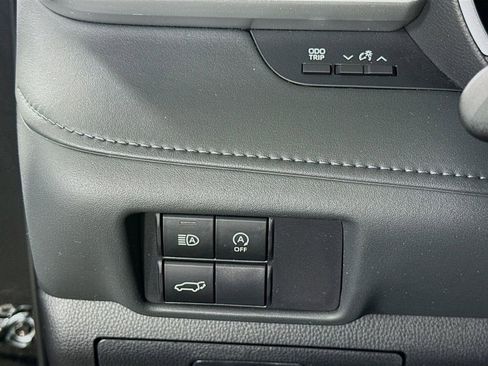 Used 2023 Toyota Highlander XSE image 20