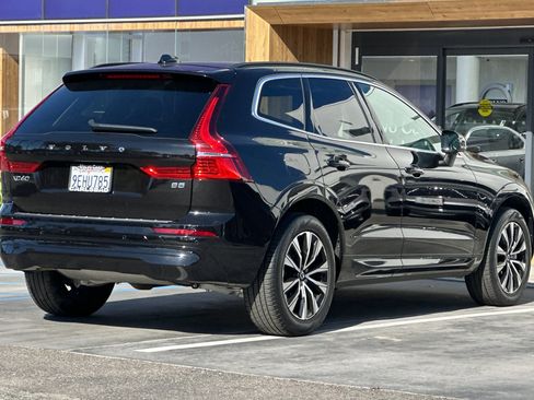 Certified 2023 Volvo XC60 B5 Core w/ Climate Package image 4