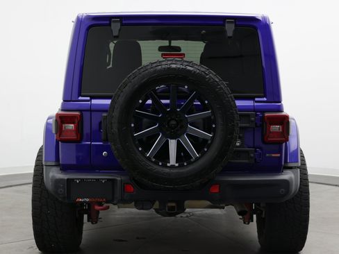 Used 2020 Jeep Wrangler Unlimited Rubicon w/ Steel Bumper Group AWD/4WD image 6