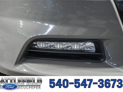 Used 2017 Dodge Charger SXT w/ AWD Plus Group image 14