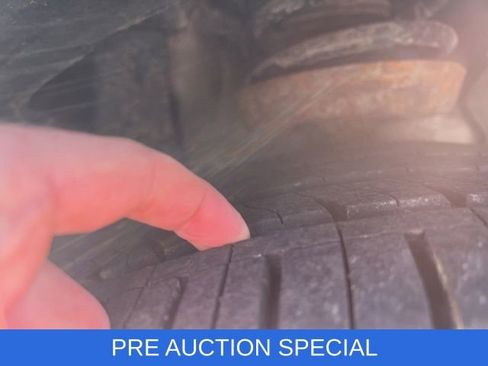 Used 2015 Chevrolet Malibu LT w/ Power Convenience Package image 4