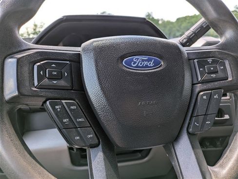 Used 2020 Ford F550 2WD Crew Cab Super Duty image 33