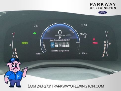 Used 2025 Toyota Camry SE w/ Convenience Package FWD image 18
