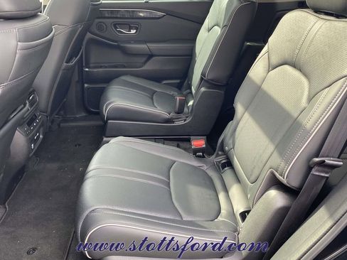 Used 2023 Honda Pilot Elite image 10