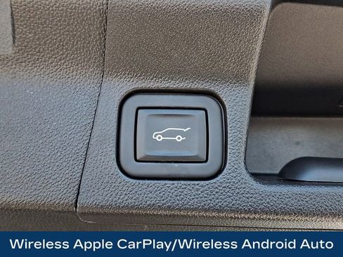 Used 2023 GMC Acadia AT4 w/ Technology Package AWD/4WD image 32