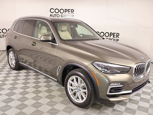 Used 2021 BMW X5 xDrive45e w/ Parking Assistance Package image 1