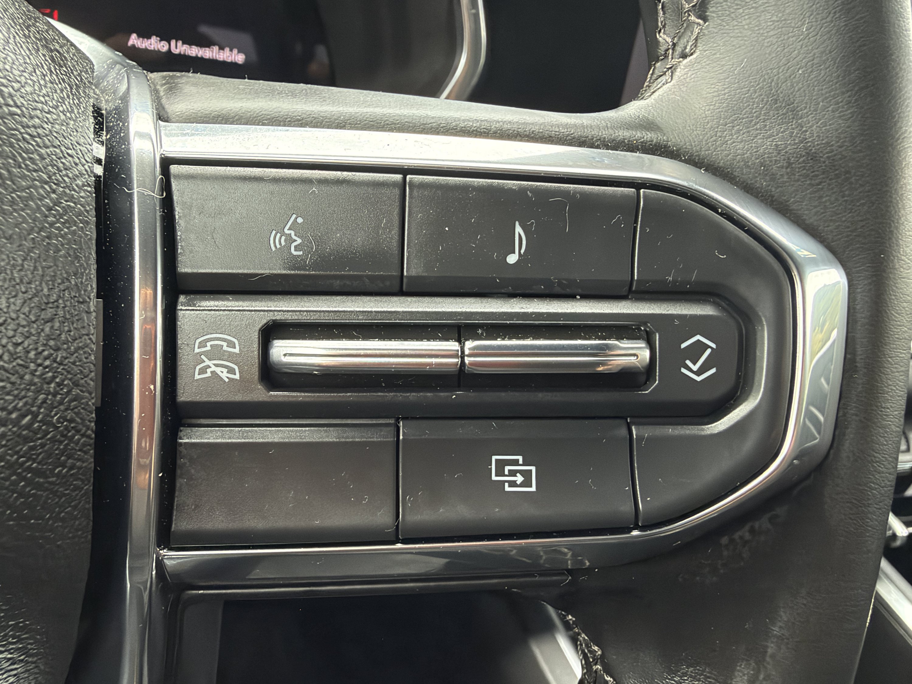 Used 2025 GMC Canyon Elevation w/ Convenience Package AWD/4WD image 33