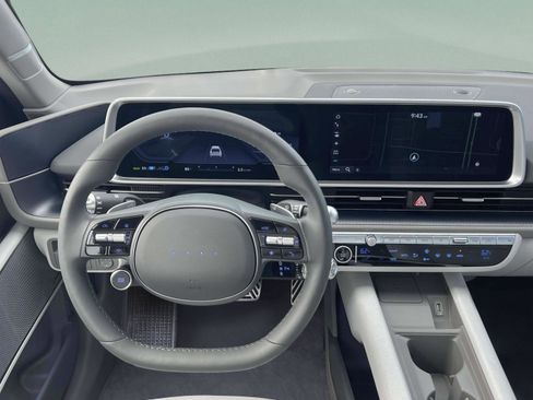 New 2025 Hyundai Ioniq 6 Limited image 17