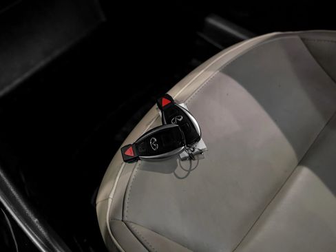 Used 2018 INFINITI QX30 Premium w/ Technology Package image 56