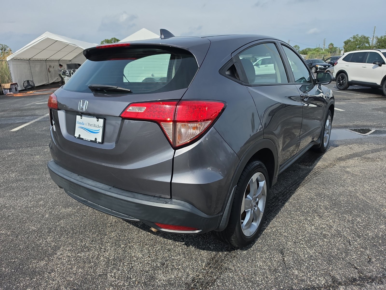 Used 2018 Honda HR-V LX image 3