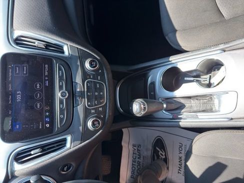 Used 2020 Chevrolet Malibu LT FWD image 62