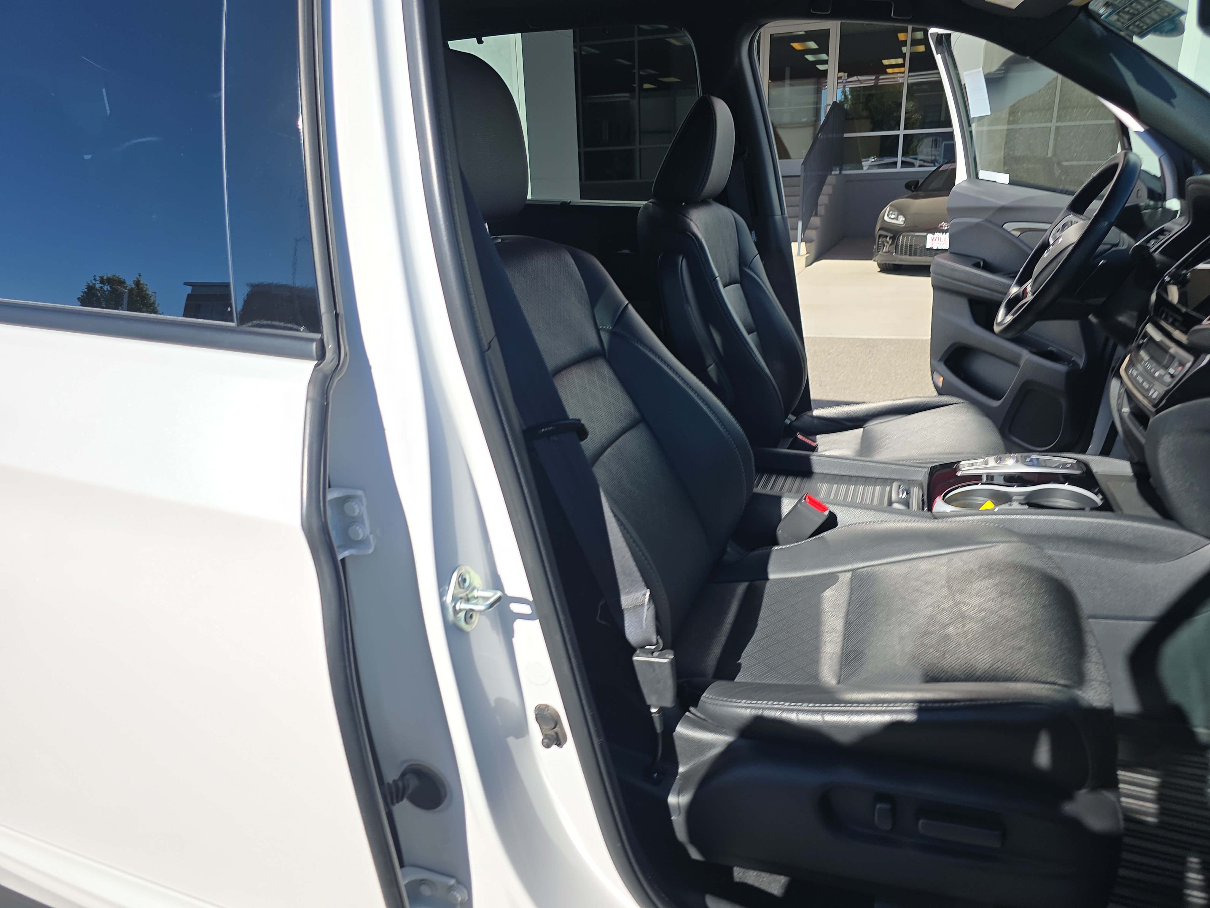 Used 2023 Honda Passport Elite image 20