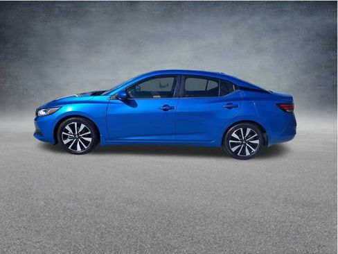 Used 2023 Nissan Sentra SV w/ SV Premium Package FWD image 5