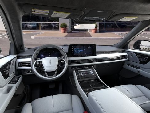 New 2026 Lincoln Aviator Black Label w/ Black Label Special Edition AWD/4WD image 9