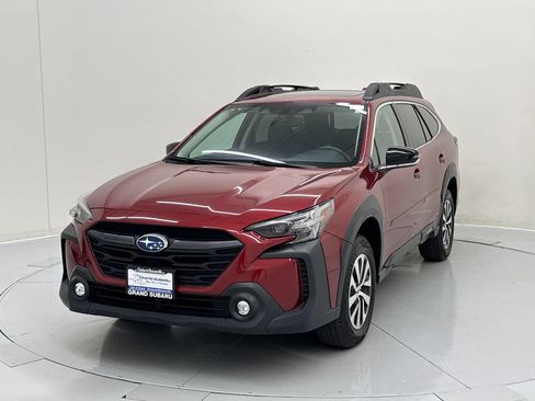 Certified 2024 Subaru Outback Premium AWD/4WD image 1