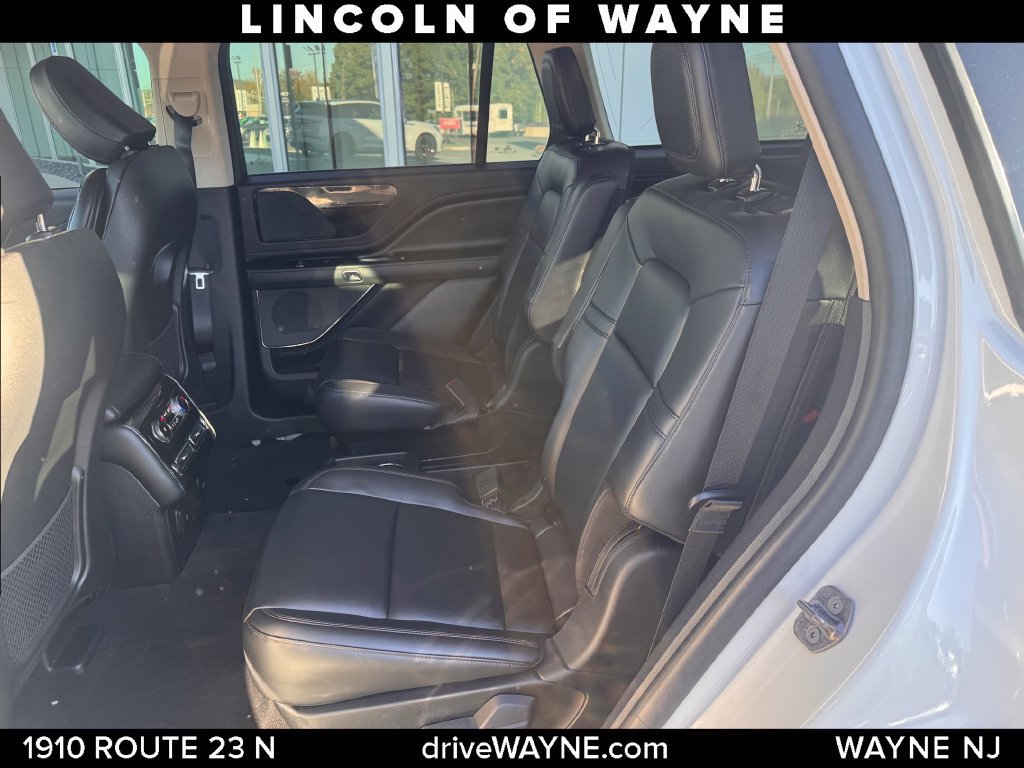 Certified 2024 Lincoln Aviator AWD w/ Premium Package image 22