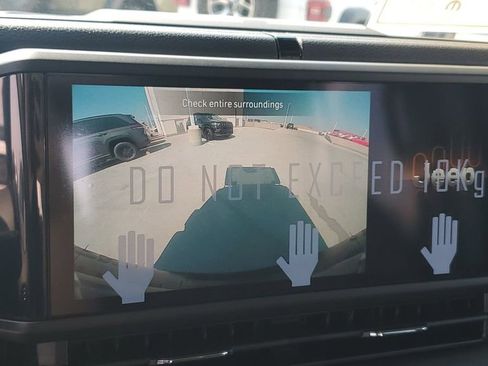 New 2025 Jeep Wrangler Sport S image 24