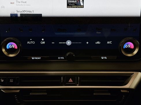 Certified 2025 Lexus RX 350 AWD w/ Convenience Package image 17