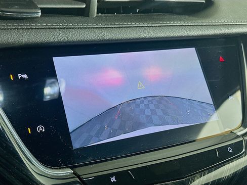 Used 2023 Cadillac XT6 Premium Luxury image 23