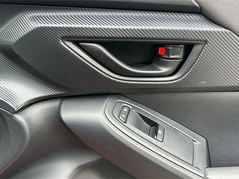 New 2025 Subaru Crosstrek 2.0i Premium image 20