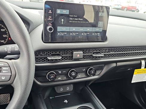 New 2026 Honda HR-V LX image 8