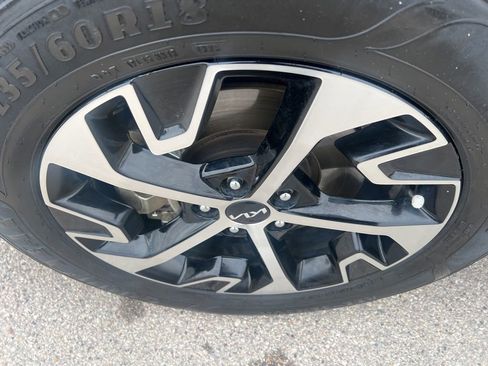 Used 2023 Kia Sportage EX image 43