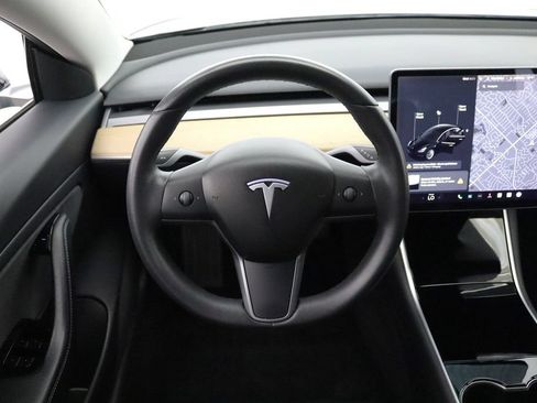 Used 2019 Tesla Model 3 Standard Range RWD image 20