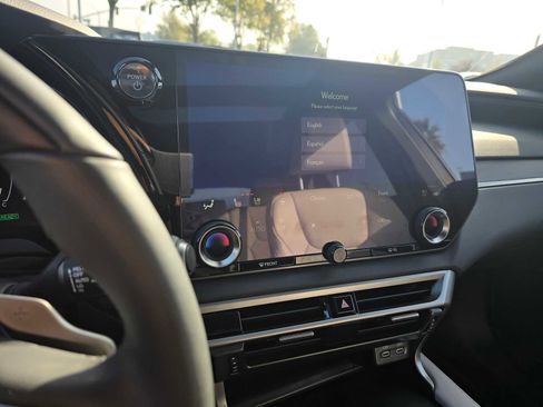 Used 2023 Lexus RX 350h RX 350h PREMIUM+ image 28