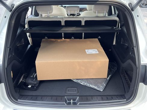 New 2026 Mercedes-Benz GLB 250 4MATIC image 31