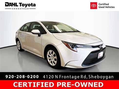 Used 2024 Toyota Corolla LE image 1