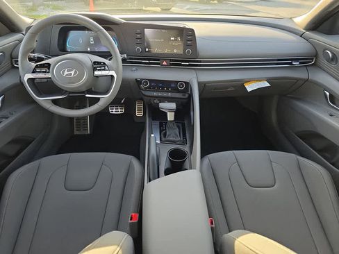 New 2026 Hyundai Elantra Sport image 18