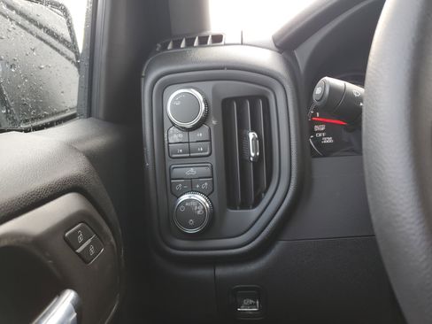 New 2026 GMC Sierra 1500 Pro image 25