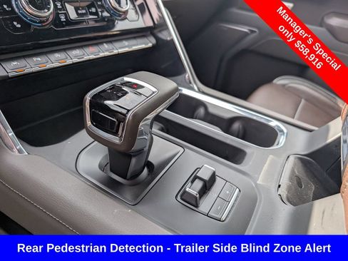 Used 2025 GMC Sierra 1500 Denali w/ Denali Reserve Package AWD/4WD image 24