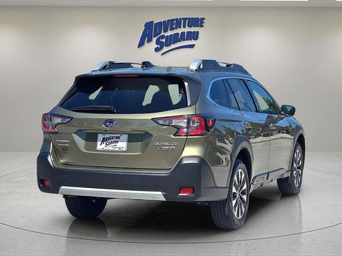 Certified 2023 Subaru Outback Touring AWD/4WD image 6