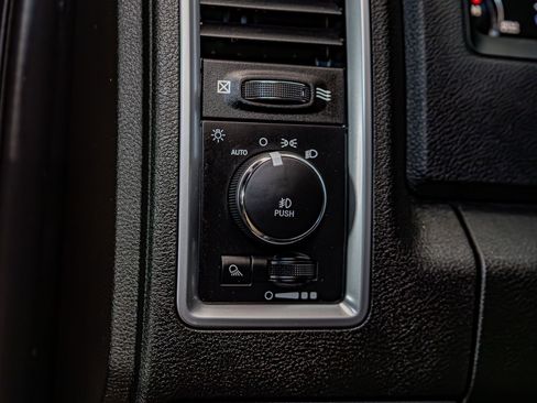 Used 2018 RAM 2500 Power Wagon AWD/4WD image 18