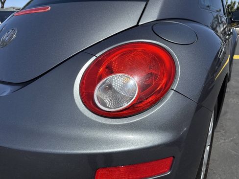 Used 2007 Volkswagen Beetle Coupe w/ Package 1 FWD image 24
