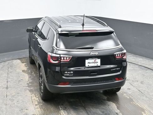 Used 2022 Jeep Compass Limited image 25