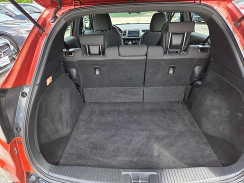 Used 2019 Honda HR-V Sport image 8