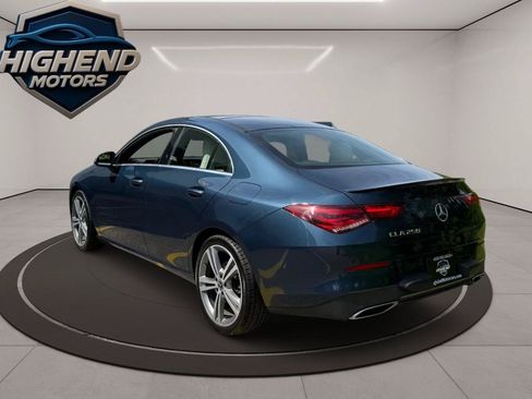 Used 2020 Mercedes-Benz CLA 250 image 4