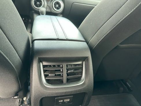 Used 2021 Chevrolet Blazer LT FWD image 27