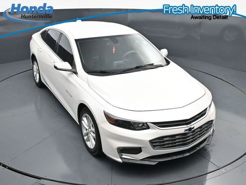 Used 2016 Chevrolet Malibu LT FWD image 12