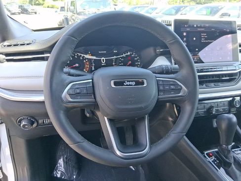 Used 2024 Jeep Compass Limited w/ Sun and Sound Group AWD/4WD image 29